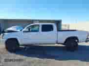 2015 Toyota Tacoma PreRunner с VIN 3TMKU4HN2FM042647, выставлен на аукционе IAAI как лот 43407980 с пробегом 134 027 миль миль и . История ставок и продаж доступна на DreamBid. Изображение 14.