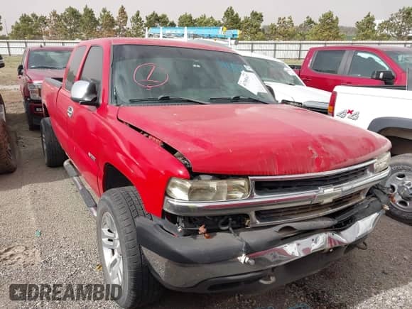 2000 Chevrolet Silverado 1500 LT с VIN 2GCEK19T9Y1359379, выставлен на аукционе IAAI как лот 41765167 с пробегом 350 032 миль миль и . История ставок и продаж доступна на DreamBid. Изображение 1.