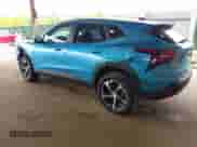 2025 Chevrolet Trax 1RS с VIN KL77LGEP4SC120161, выставлен на аукционе IAAI как лот 42230571 с пробегом 3 170 миль миль и . История ставок и продаж доступна на DreamBid. Изображение 3.