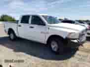 2018 Ram 1500 Express z VIN 3C6RR7KT3JG137841, wystawiony jako Copart lot #52209005 z przebiegiem 36 123 mil mil oraz Czysty tytuł • Clean title. Historia ofert i sprzedaży dostępna na DreamBid. Obrazek 4.