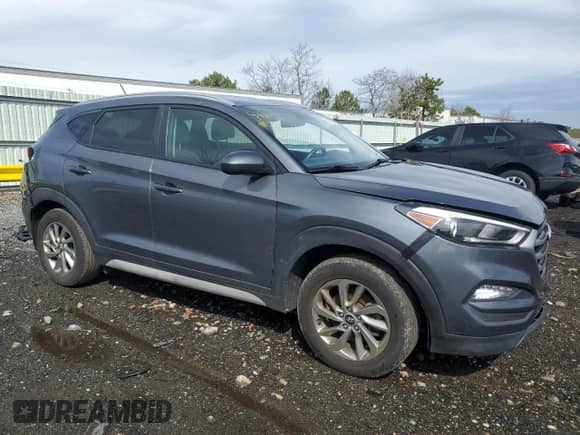 2017 Hyundai Tucson SE с VIN KM8J3CA45HU437622, выставлен на аукционе Copart как лот 50975895 с пробегом 52 575 миль миль и Списание • Salvage title. История ставок и продаж доступна на DreamBid. Изображение 4.