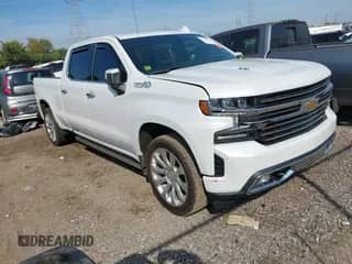 2021 Chevrolet Silverado 1500 High Country с VIN 1GCUYHEL3MZ272071, выставлен на аукционе IAAI как лот 43215932 с пробегом 113 190 миль миль и . История ставок и продаж доступна на DreamBid. Изображение 1.