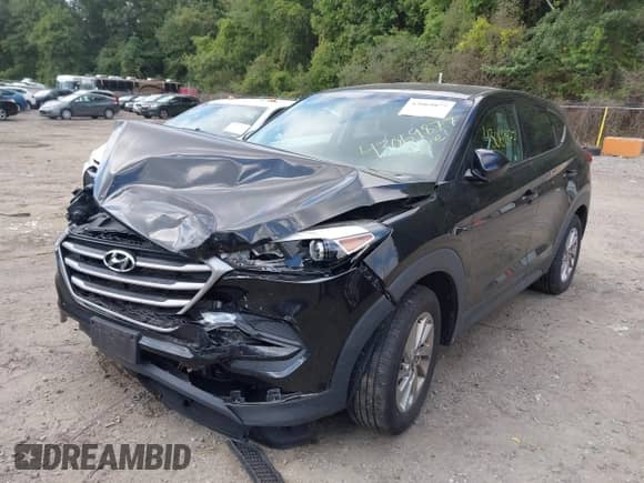 2018 Hyundai Tucson SE с VIN KM8J2CA48JU700212, выставлен на аукционе IAAI как лот 43069877 с пробегом Не указан миль и . История ставок и продаж доступна на DreamBid. Изображение 2.