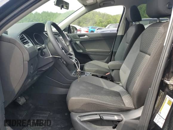 2021 Volkswagen Tiguan S с VIN 3VV0B7AX0MM089877, выставлен на аукционе Copart как лот 64646075 с пробегом 79 529 миль миль и На запчасти • Non repairable. История ставок и продаж доступна на DreamBid. Изображение 7.