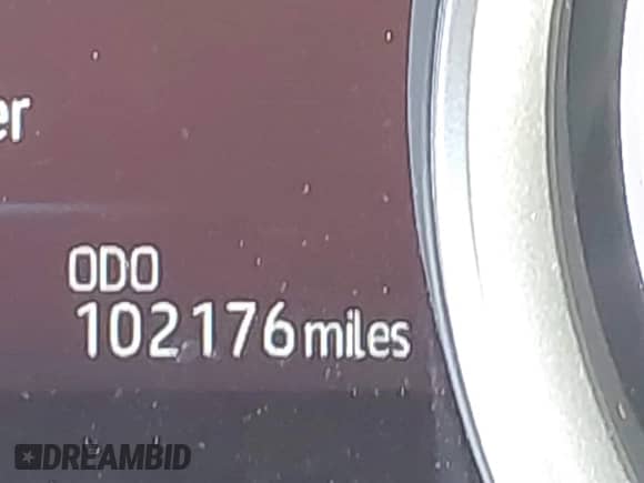 2023 Toyota Camry Hybrid XLE с VIN 4T1F31AK7PU053459, выставлен на аукционе IAAI как лот 41392442 с пробегом 102 176 миль миль и . История ставок и продаж доступна на DreamBid. Изображение 16.