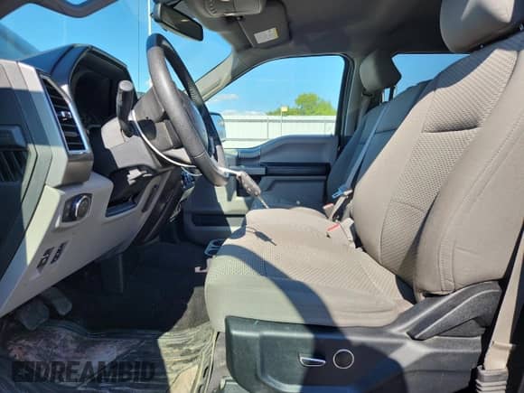 2015 Ford F-150 XLT с VIN 1FTEW1EPXFKF24222, выставлен на аукционе Copart как лот 80852815 с пробегом 165 799 миль миль и Списание • Salvage title. История ставок и продаж доступна на DreamBid. Изображение 7.