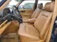 1984 Mercedes-Benz 500 с VIN WDBCA37B8EA085222, выставлен на аукционе Copart как лот 87462054 с пробегом 205 226 миль миль и Чистый • Clean title. История ставок и продаж доступна на DreamBid. Изображение 7.