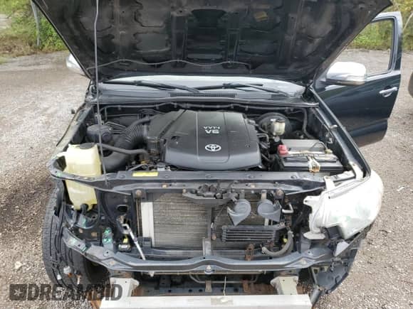 2014 Toyota Tacoma with VIN 5TFMU4FN7EX021541, listed as a Copart auction lot 81601865 with 295,835 mi miles and Clean title. Bid and sale history available at DreamBid. Image 11.