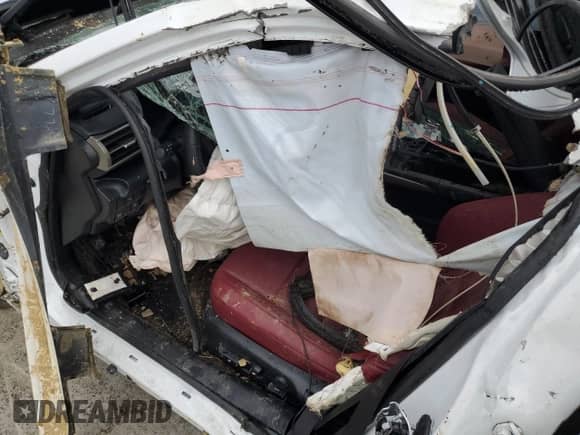 2016 Lexus IS 300/350 с VIN JTHCM1D22G5012228, выставлен на аукционе Copart как лот 69560565 с пробегом Не указан миль и Списание • Salvage title. История ставок и продаж доступна на DreamBid. Изображение 8.