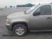 2009 Chevrolet Tahoe LS with VIN 1GNEC13369R154950, listed as a IAAI auction lot 42346781 with 241,404 mi miles and . Bid and sale history available at DreamBid. Image 12.