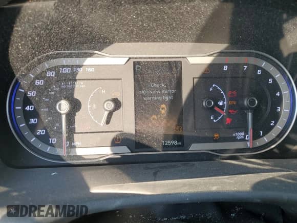 2024 Hyundai Santa Cruz SEL with VIN 5NTJBDAE3RH086082, listed as a Copart auction lot 70337094 with 12,598 mi miles and Salvage title. Bid and sale history available at DreamBid. Image 9.