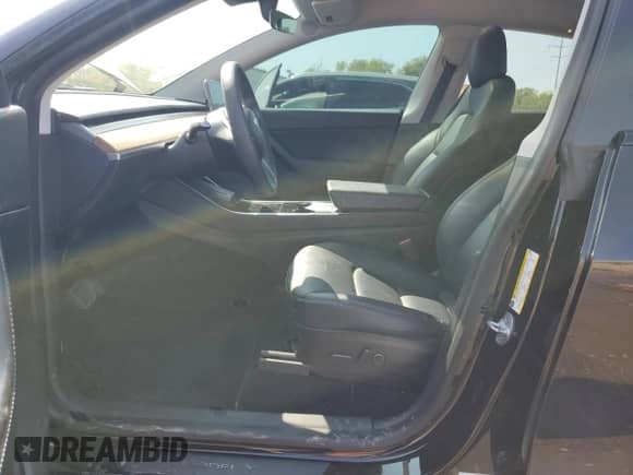 2021 Tesla Model Y Long Range with VIN 5YJYGDEE2MF064980, listed as a Copart auction lot 70505274 with 46,430 mi miles and Salvage title. Bid and sale history available at DreamBid. Image 7.
