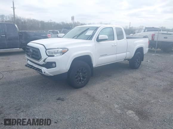 2022 Toyota Tacoma SR with VIN 3TYSX5EN9NT014347, listed as a IAAI auction lot 41631557 with 10 mi miles and . Bid and sale history available at DreamBid. Image 17.