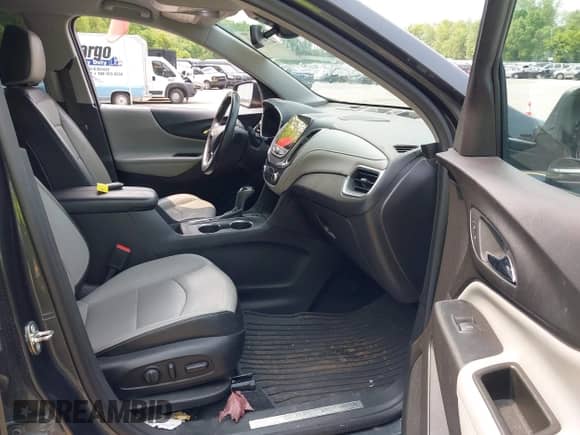 2020 Chevrolet Equinox Premier с VIN 3GNAXYEX3LS523795, выставлен на аукционе IAAI как лот 42399684 с пробегом 86 164 миль миль и . История ставок и продаж доступна на DreamBid. Изображение 5.