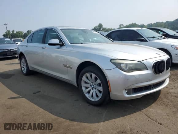 2010 BMW 7 Series 750Li xDrive с VIN WBAKC8C53AC430561, выставлен на аукционе Copart как лот 66521695 с пробегом 158 698 миль миль и Чистый • Clean title. История ставок и продаж доступна на DreamBid. Изображение 4.