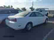 1999 Honda Accord EX z VIN 1HGCG3278XA021639, wystawiony jako IAAI lot #43090212 z przebiegiem 231 561 mil mil oraz . Historia ofert i sprzedaży dostępna na DreamBid. Obrazek 4.