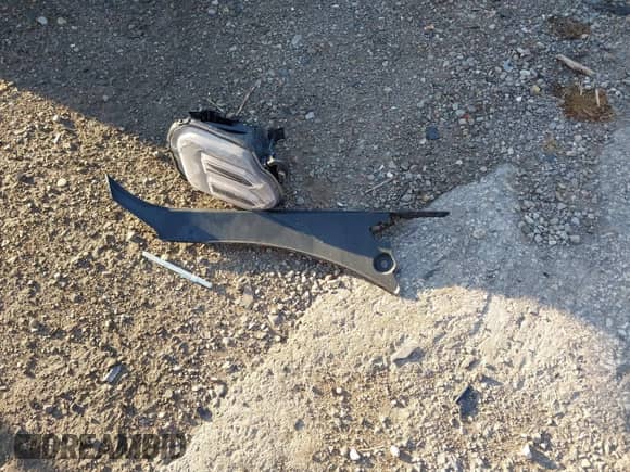 2022 Kia Sorento EX with VIN 5XYRH4LF6NG157850, listed as a IAAI auction lot 43308039 with 47,623 mi miles and . Bid and sale history available at DreamBid. Image 12.