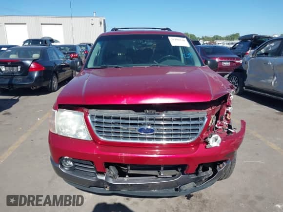2004 Ford Explorer XLT with VIN 1FMZU73W74UB95173, listed as a IAAI auction lot 42396738 with 139,703 mi miles and . Bid and sale history available at DreamBid. Image 12.