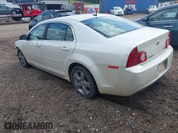 2011 Chevrolet Malibu 2LT с VIN 1G1ZD5EU4BF307149, выставлен на аукционе IAAI как лот 43093681 с пробегом 300 744 миль миль и . История ставок и продаж доступна на DreamBid. Изображение 3.