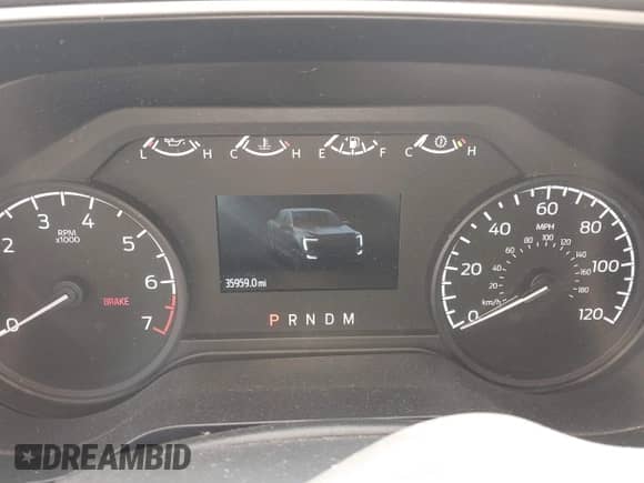 2022 Ford F-150 XL z VIN 1FTEW1CP5NKE51486, wystawiony jako IAAI lot #43155755 z przebiegiem 35 959 mil mil oraz . Historia ofert i sprzedaży dostępna na DreamBid. Obrazek 7.