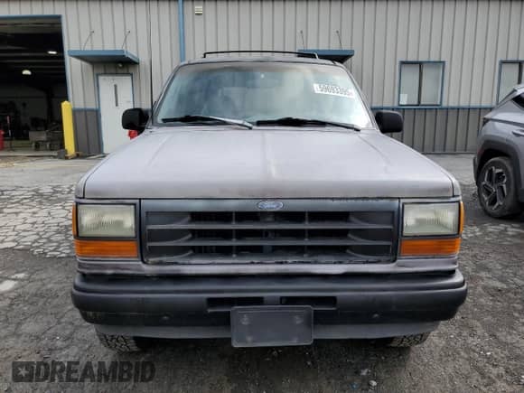 1991 Ford Explorer Eddie Bauer with VIN 1FMCU24X1MUE22373, listed as a Copart auction lot 59693395 with 41,552 mi miles and Salvage title. Bid and sale history available at DreamBid. Image 5.