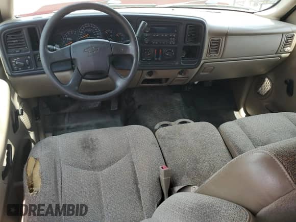2006 Chevrolet Silverado 1500 LT1 с VIN 1GCEC19Z16Z261050, выставлен на аукционе Copart как лот 63075505 с пробегом 162 588 миль миль и Списание • Salvage title. История ставок и продаж доступна на DreamBid. Изображение 8.