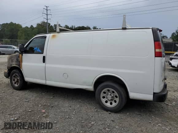 2010 Chevrolet Express Cargo with VIN 1GCUGADX0A1115753, listed as a Copart auction lot 81870715 with Not provided miles and Salvage title. Bid and sale history available at DreamBid. Image 2.