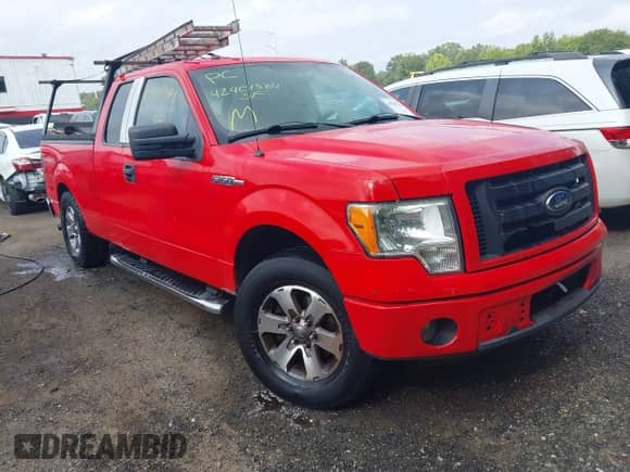 2011 Ford F-150 XL z VIN 1FTFX1CF6BFB60914, wystawiony jako IAAI lot #42901584 z przebiegiem 170 682 mil mil oraz . Historia ofert i sprzedaży dostępna na DreamBid. Obrazek 1.