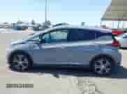2021 Chevrolet Bolt EV Premier с VIN 1G1FZ6S07M4100538, выставлен на аукционе IAAI как лот 42534004 с пробегом 60 488 миль миль и . История ставок и продаж доступна на DreamBid. Изображение 14.