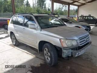 2002 Toyota Highlander с VIN JTEGF21A420050382, выставлен на аукционе IAAI как лот 42663106 с пробегом 261 837 миль миль и . История ставок и продаж доступна на DreamBid. Изображение 1.