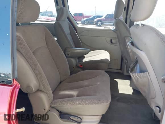 2007 Dodge Caravan SXT with VIN 1D4GP45R67B169465, listed as a IAAI auction lot 42786827 with 162,869 mi miles and . Bid and sale history available at DreamBid. Image 8.