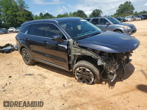 2025 Kia Sorento S с VIN 5XYRL4JC3SG354719, выставлен на аукционе Copart как лот 67708315 с пробегом 5 420 миль миль и Списание • Salvage title. История ставок и продаж доступна на DreamBid. Изображение 4.