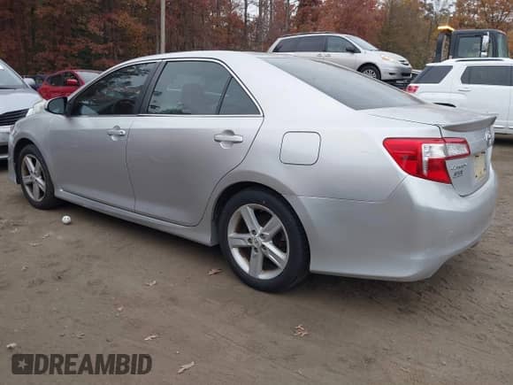 2012 Toyota Camry SE с VIN 4T1BF1FK5CU115711, выставлен на аукционе IAAI как лот 43579805 с пробегом 241 559 миль миль и . История ставок и продаж доступна на DreamBid. Изображение 3.