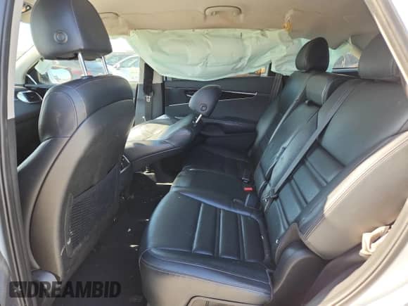 2018 Kia Sorento EX with VIN 5XYPH4A52JG409041, listed as a Copart auction lot 86653115 with 160,870 mi miles and Salvage title. Bid and sale history available at DreamBid. Image 11.
