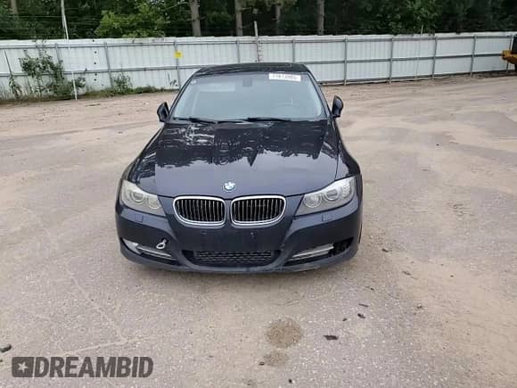 2010 BMW 3 Series 335d z VIN WBAPN7C56AA779042, wystawiony jako Copart lot #71813905 z przebiegiem 179 200 mil mil oraz Szkoda całkowita • Salvage title. Historia ofert i sprzedaży dostępna na DreamBid. Obrazek 13.