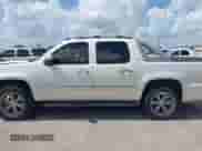 2010 Chevrolet Avalanche LTZ с VIN 3GNNCGE02AG126024, выставлен на аукционе IAAI как лот 42522247 с пробегом 186 779 миль миль и . История ставок и продаж доступна на DreamBid. Изображение 15.