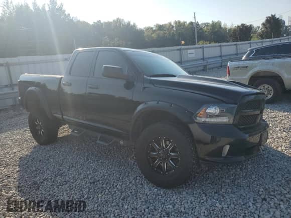 2014 Ram 1500 Express z VIN 1C6RR7FT9ES349880, wystawiony jako Copart lot #81230575 z przebiegiem 122 231 mil mil oraz Szkoda całkowita • Salvage title. Historia ofert i sprzedaży dostępna na DreamBid. Obrazek 4.