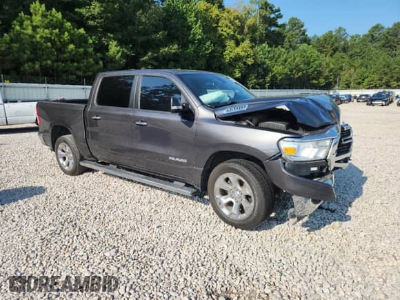 2019 Ram 1500 Big Horn с VIN 1C6RRFFG9KN818053, выставлен на аукционе Copart как лот 69280055 с пробегом 98 231 миль миль и Списание • Salvage title. История ставок и продаж доступна на DreamBid. Изображение 4.