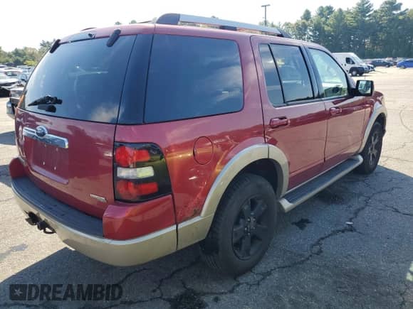 2007 Ford Explorer Eddie Bauer с VIN 1FMEU74EX7UB47708, выставлен на аукционе Copart как лот 80434105 с пробегом 286 161 миль миль и Списание • Salvage title. История ставок и продаж доступна на DreamBid. Изображение 3.