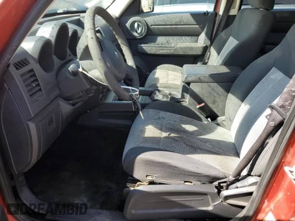 2009 Dodge Nitro SE with VIN 1D8GU28K99W514056, listed as a Copart auction lot 70531935 with 177,761 mi miles and Clean title. Bid and sale history available at DreamBid. Image 7.
