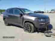 2019 Jeep Compass Trailhawk с VIN 3C4NJDDB1KT766623, выставлен на аукционе Copart как лот 70786875 с пробегом 82 223 миль миль и Списание • Salvage title. История ставок и продаж доступна на DreamBid. Изображение 4.