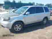 2006 Honda Pilot EX-L z VIN 5FNYF18716B016906, wystawiony jako IAAI lot #42854876 z przebiegiem Nie podano mil oraz . Historia ofert i sprzedaży dostępna na DreamBid. Obrazek 2.