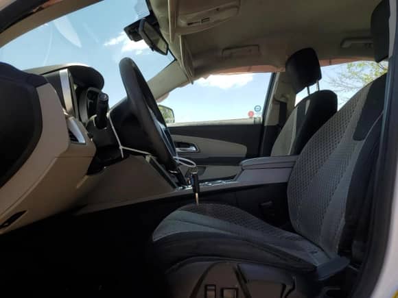 2010 Chevrolet Equinox LS with VIN 2CNALBEW7A6389745, listed as a Copart auction lot 57680915 with 250,485 mi miles and Clean title. Bid and sale history available at DreamBid. Image 7.
