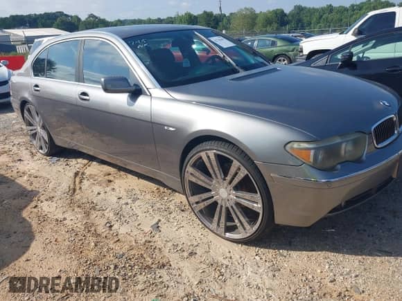 2003 BMW 7 Series 745Li with VIN WBAGN63403DR09724, listed as a IAAI auction lot 42739491 with 179,639 mi miles and . Bid and sale history available at DreamBid. Image 1.
