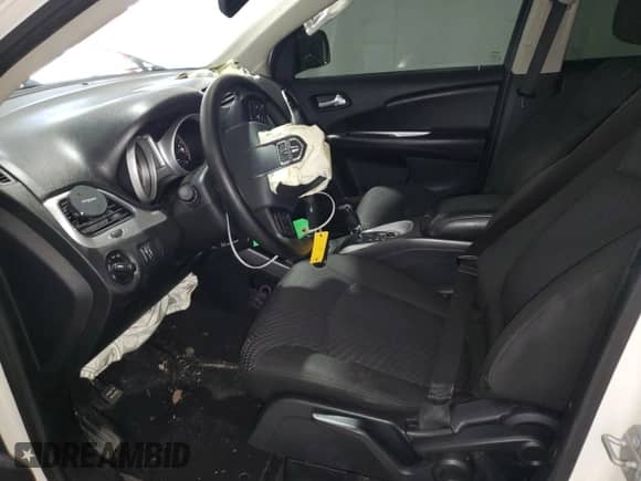 2019 Dodge Journey SE with VIN 3C4PDCBGXKT738277, listed as a Copart auction lot 62155505 with Not provided miles and Clean title. Bid and sale history available at DreamBid. Image 7.