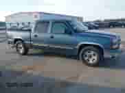 2006 Chevrolet Silverado 1500 LT2 z VIN 2GCEC13Z761347531, wystawiony jako IAAI lot #42121593 z przebiegiem 344 438 mil mil oraz . Historia ofert i sprzedaży dostępna na DreamBid. Obrazek 14.