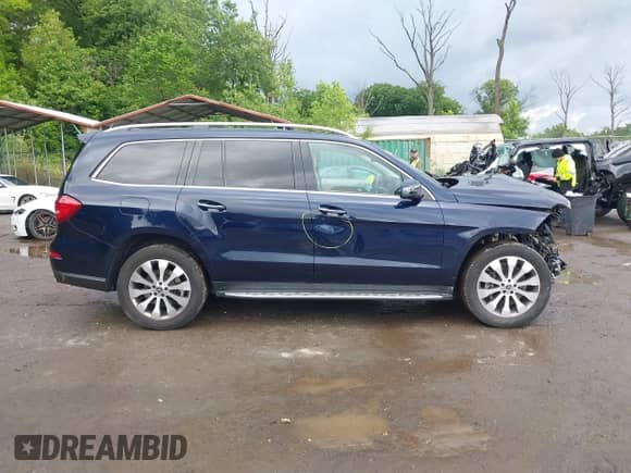 2018 Mercedes-Benz GLS 450 with VIN 4JGDF6EE3JB131951, listed as a IAAI auction lot 42335889 with 103,273 mi miles and . Bid and sale history available at DreamBid. Image 13.