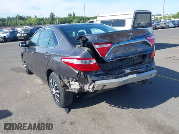 2016 Toyota Camry XLE с VIN 4T1BF1FK7GU194322, выставлен на аукционе IAAI как лот 42200640 с пробегом 109 849 миль миль и . История ставок и продаж доступна на DreamBid. Изображение 3.