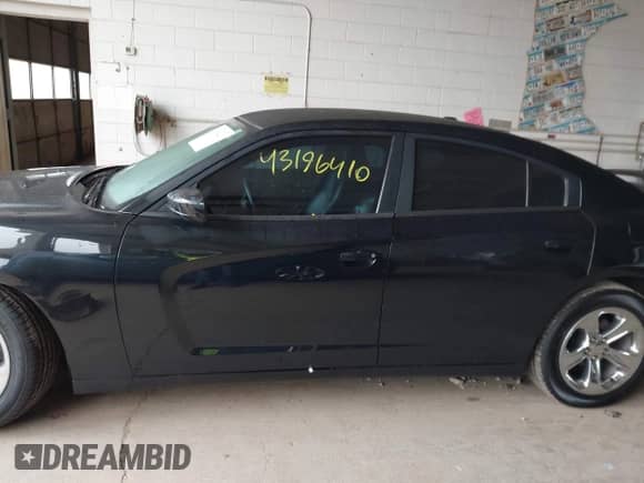 2013 Dodge Charger RT Max with VIN 2C3CDXCT4DH635020, listed as a IAAI auction lot 43196410 with 157,859 mi miles and . Bid and sale history available at DreamBid. Image 15.