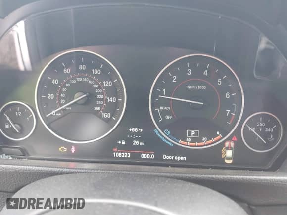 2014 BMW 3 Series 335i xDrive z VIN WBA3B9G54ENR92616, wystawiony jako IAAI lot #43140831 z przebiegiem 108 323 mil mil oraz . Historia ofert i sprzedaży dostępna na DreamBid. Obrazek 7.